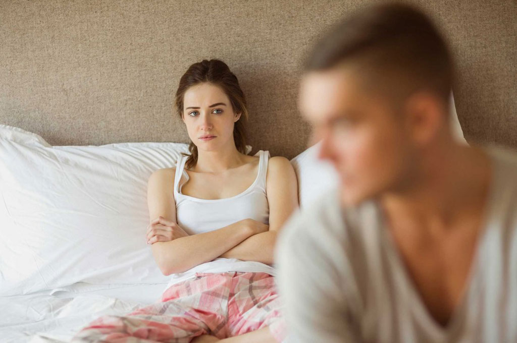 free-pictures-couples-upset